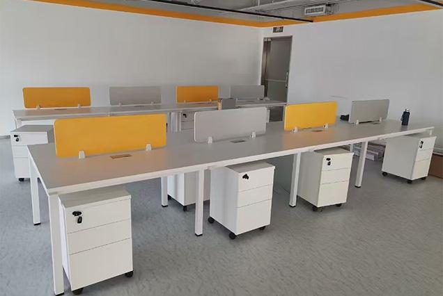 簡約現(xiàn)代職員(yuán)桌-21